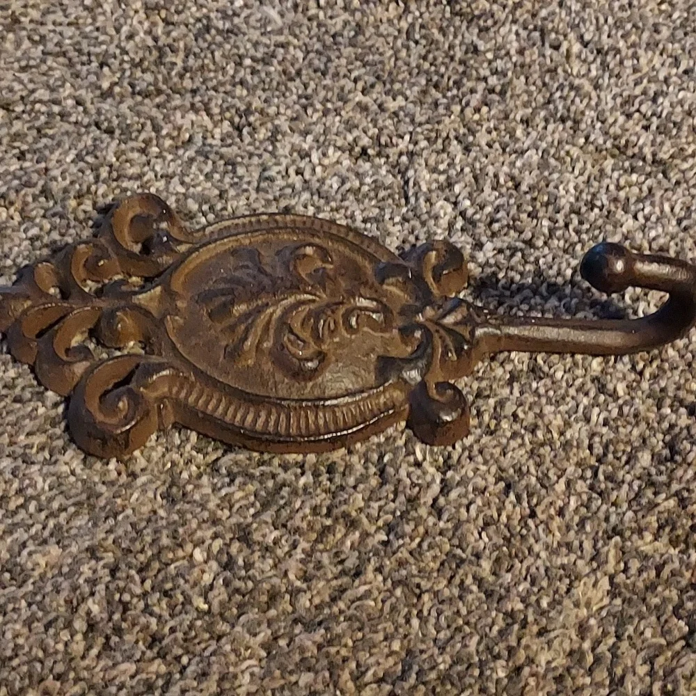 Vintage Look Brown Wall Hook
